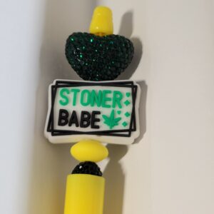 Stoner Babe Pen with Heart                                      244