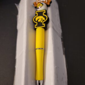 Hawkeye Pen with Bow
