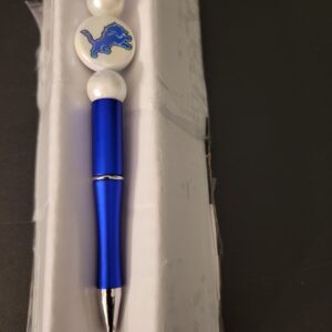 White and Blue Lions Pen