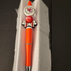 Chiefs Pen with a Bow