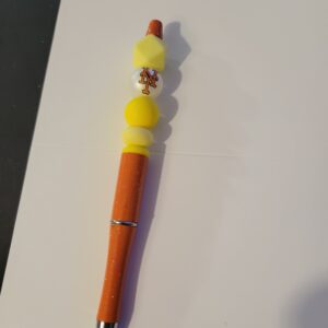 Brown and Yellow Mets Pen