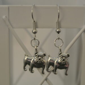 Silver Dog 3                         24